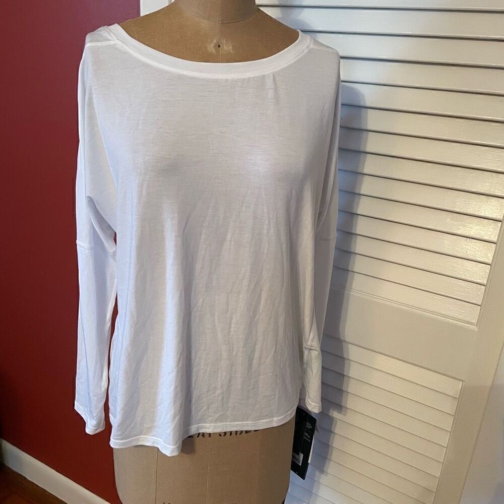 MPG | white long sleeve chia 2.0 top S NWT